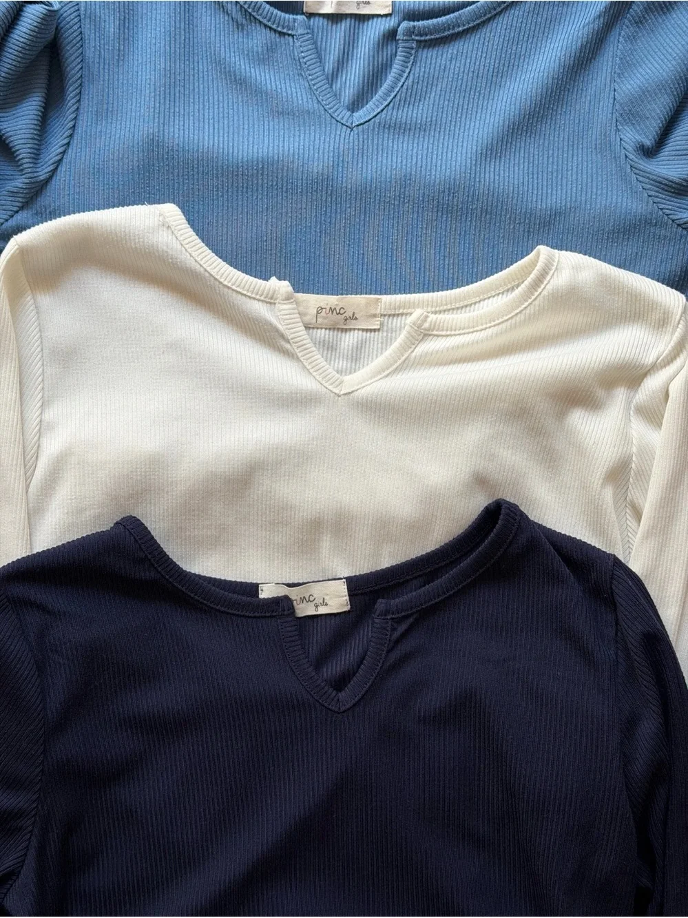 4/$25 Girls Ribbed  V-Neck Long Sleeve Top - Blue, White, Navy  Size 10/12
